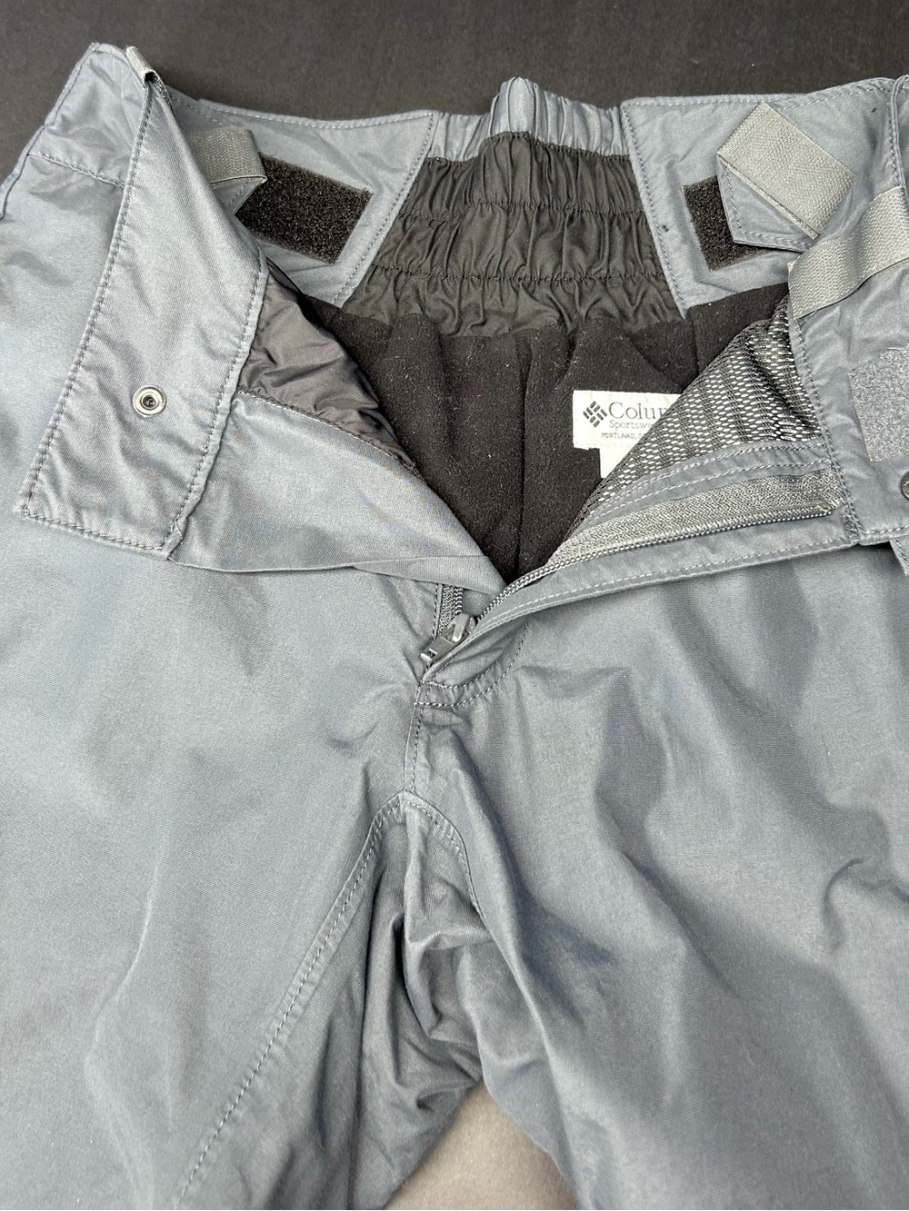 Women’s Columbia Titanium Size Small Ski/Snow Pants, Omnitech, Waterproof - Picture 6 of 10